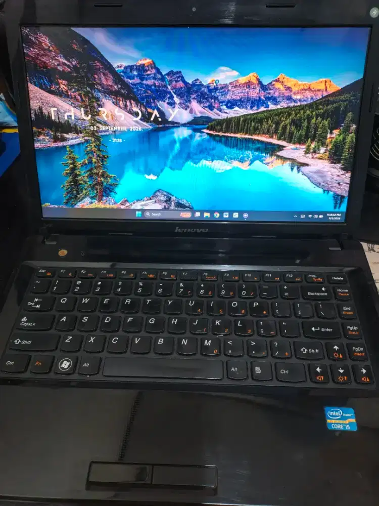 Laptop core i5 dual Vga mulus