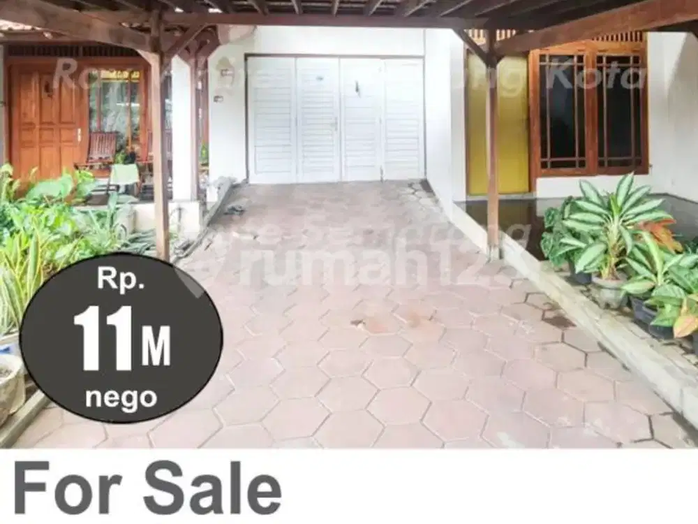 Rumah Siap Huni Bagus Strategis di Semarang Selatan A5816