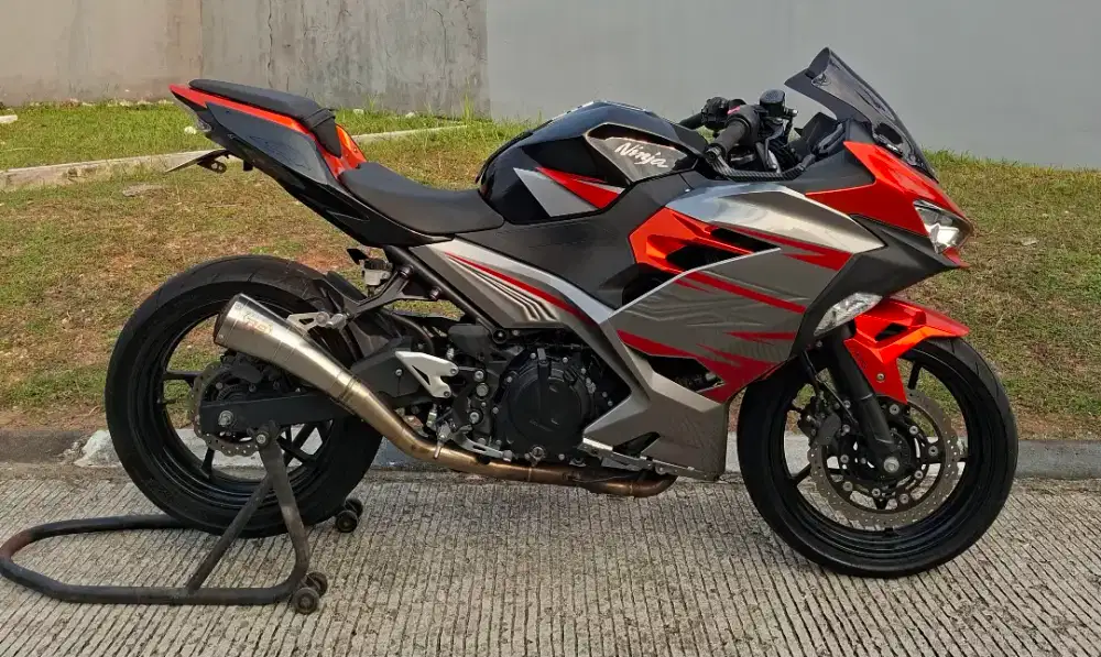 Ninja 250 fi 2018 orange