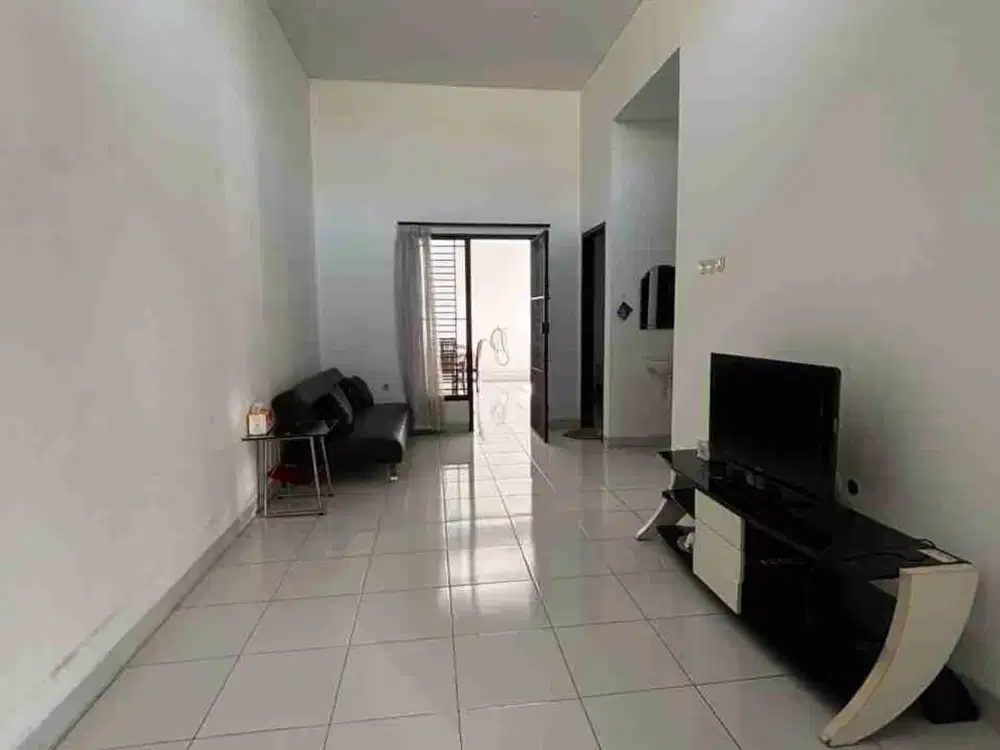 Rumah 1 lantai furnished di area Kopo dengan KT 2 dengan harga murah