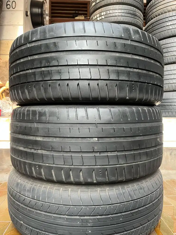 Ban Michelin Pilot Sport 5 235 45 r18 2Pcs