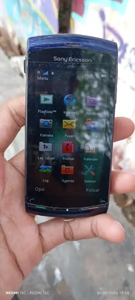 Jual Hp Sony Ericsson V5i vivas normal fungsi sinyal Axis XL minat pm