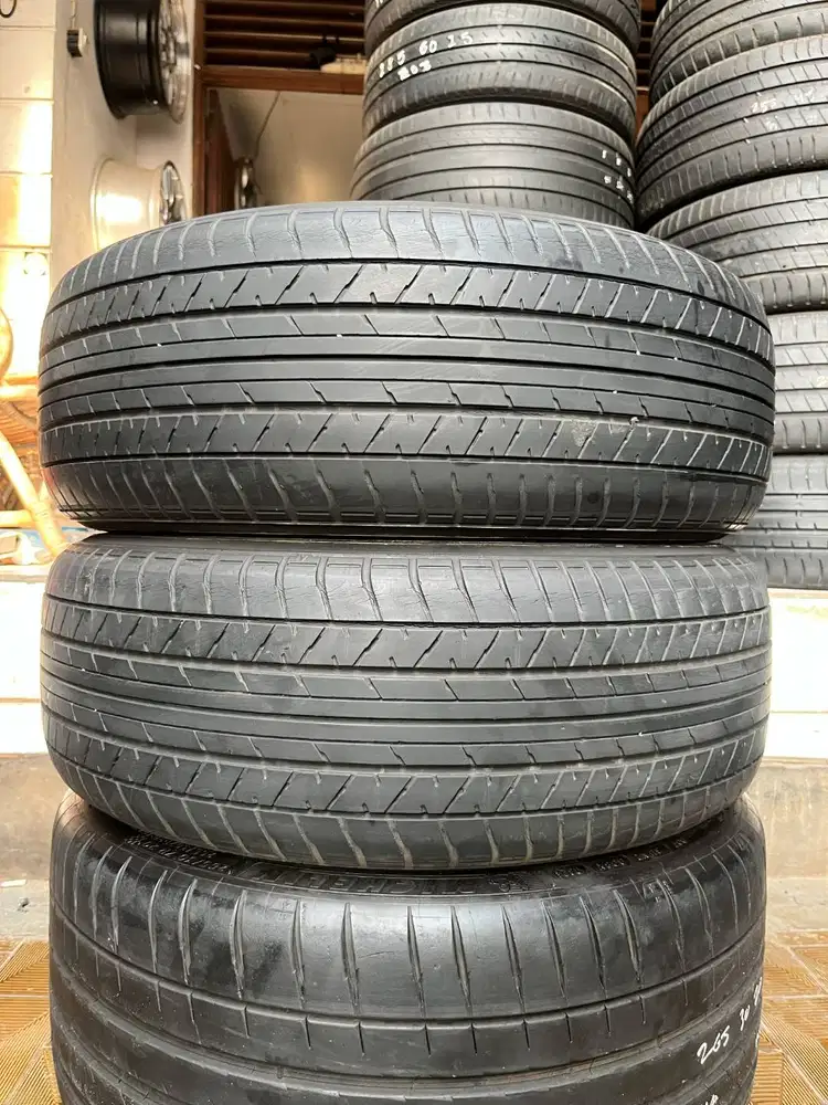 Ban Yokohama Aspec 215 60 r17 2Pcs