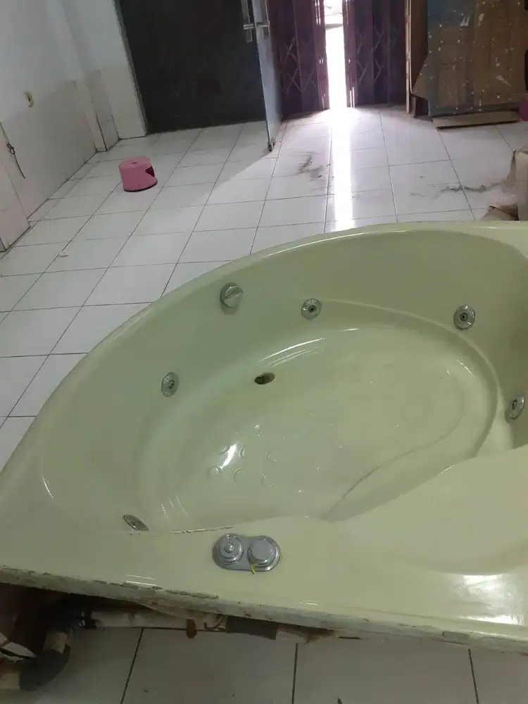 Bathup Spa Corner