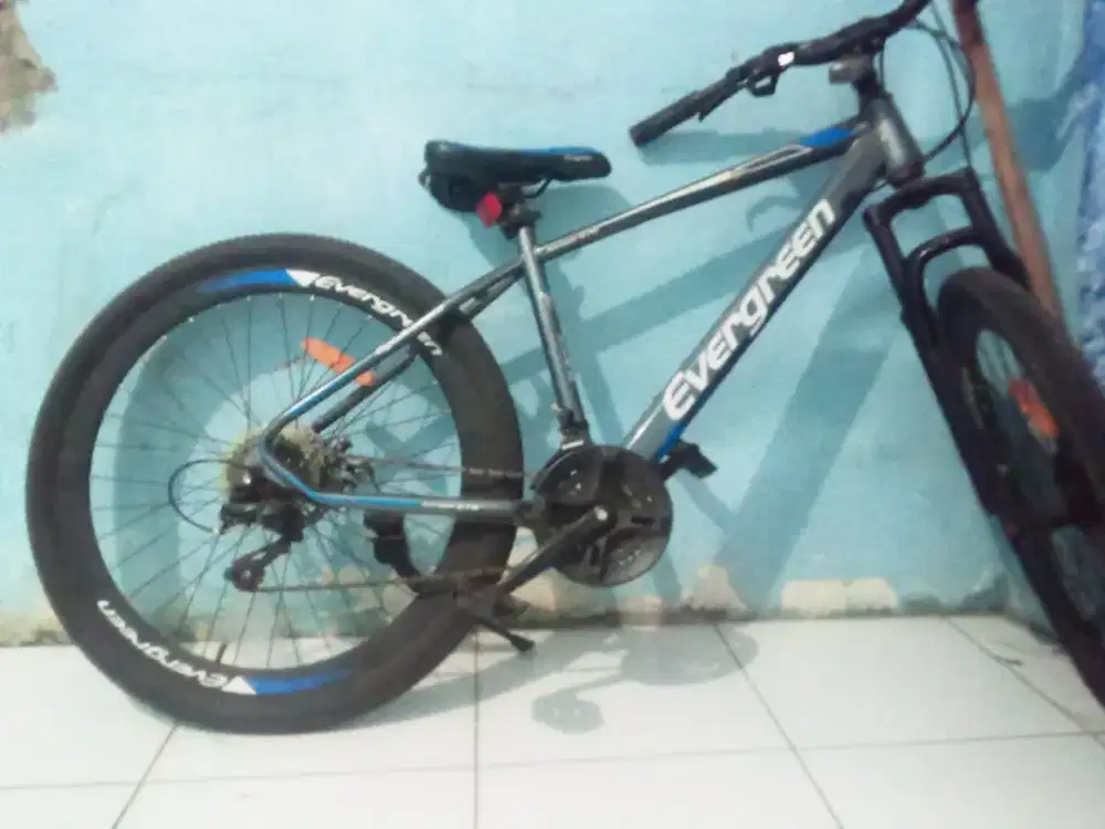 Sepeda Gunung MTB Evergreen Blaze 680 26 inch Frame Alloy 24 Speed SNI