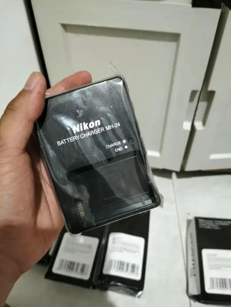 CHARGER MH24 BARU