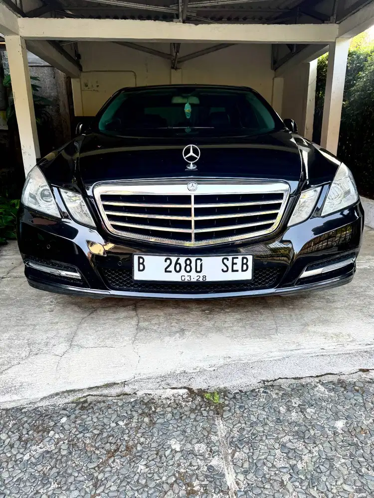 Mercedes Benz E200 CGI 2013