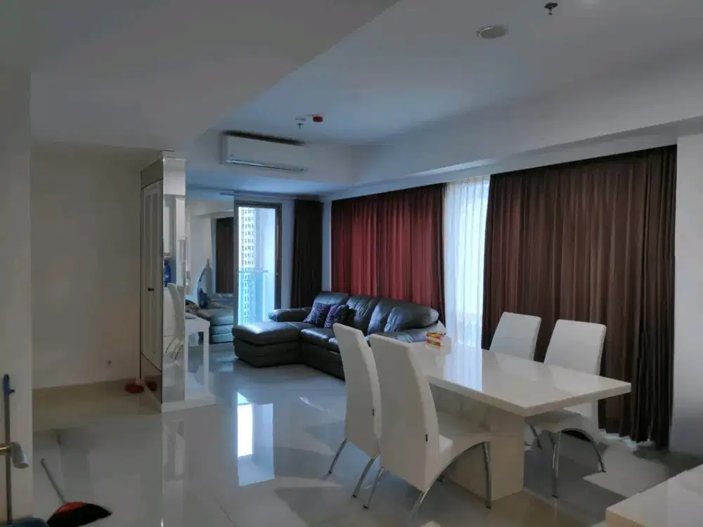 La Riz Mansion 3BR Lt16