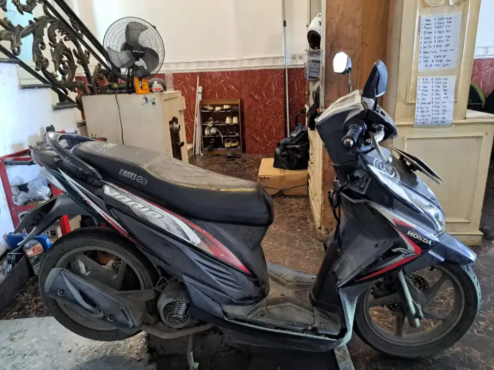 HUB IMA VARIO AGNES 110 2014 . CASH ONLY JUAL BAJONG AP ADA NYA