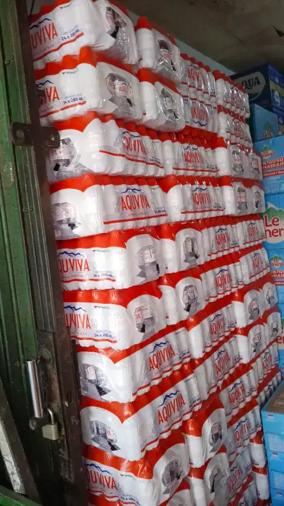 Antar gas galon kemasan dan bongkar muat