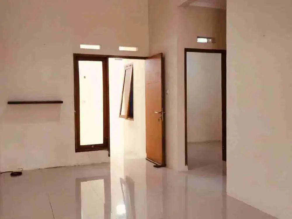 Rumah minimalis tipe 45 dengan  KT 2 dengan lokasi strategis