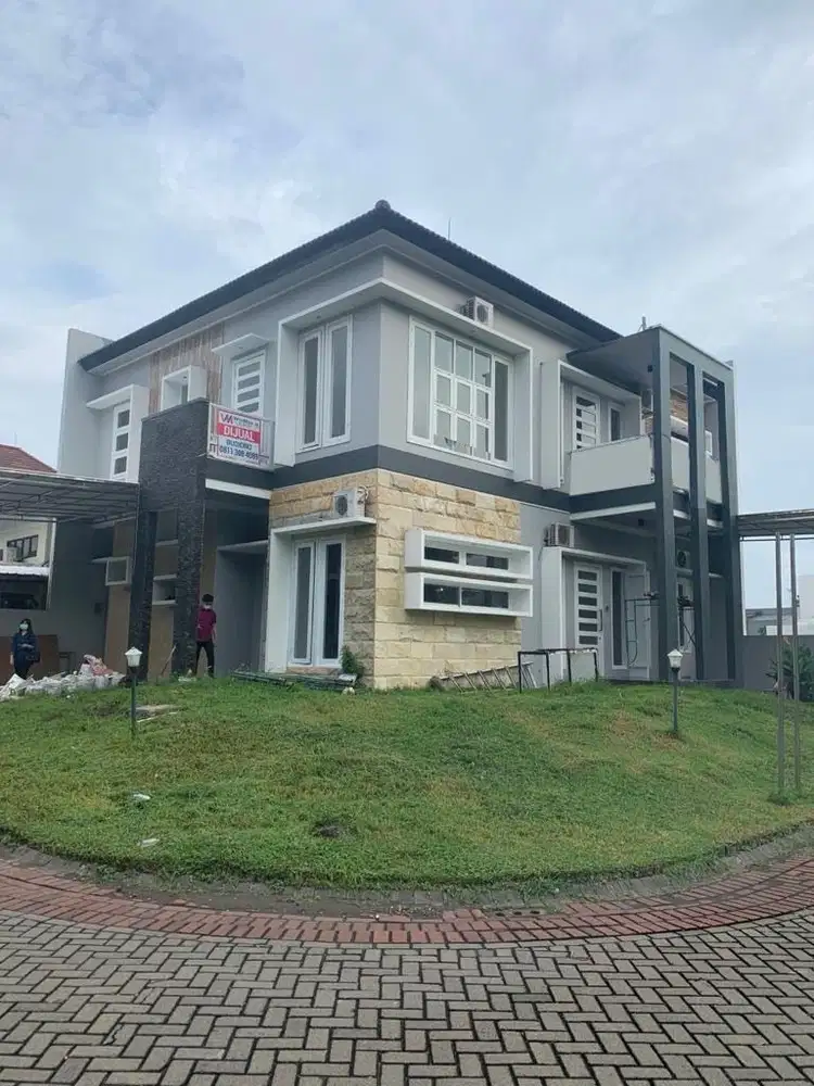 DIJUAL/DISEWAKAN RUMAH SIAP HUNI VILLA TAMAN TELAGA 2 CITRALAND!