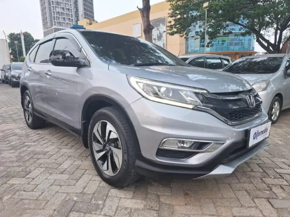 DP MURAH Honda CR-V 2.4 Prestige Bensin-AT 2015 Abu C8VLB