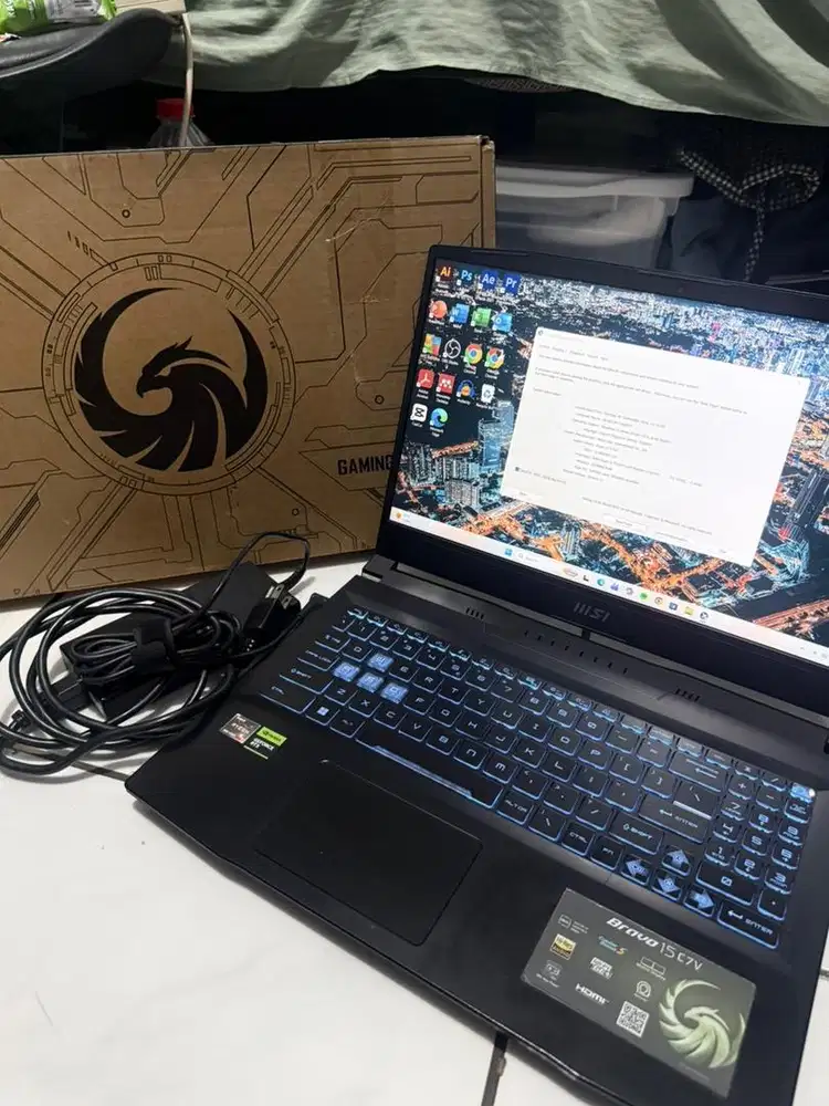 Laptop MSI Bravo 15 32/1TB RTX 4050