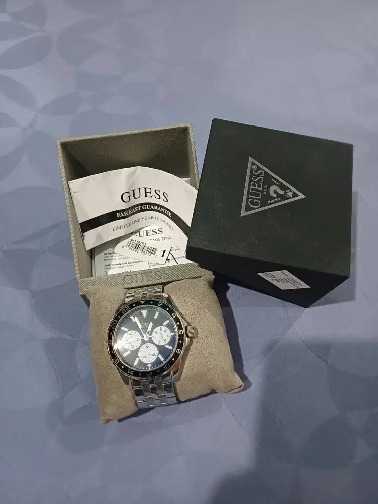 Jam Tangan Merk GUESS