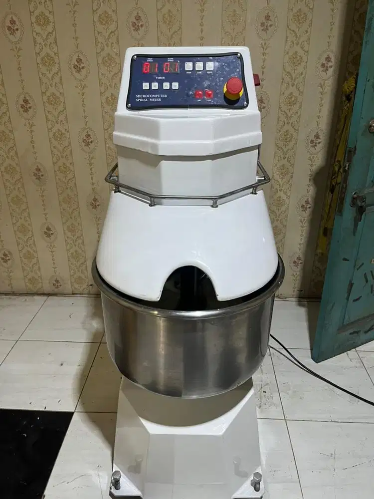 Spiral Mixer SPIRO Taiwan, kapasitas 12-15 KG tepung.