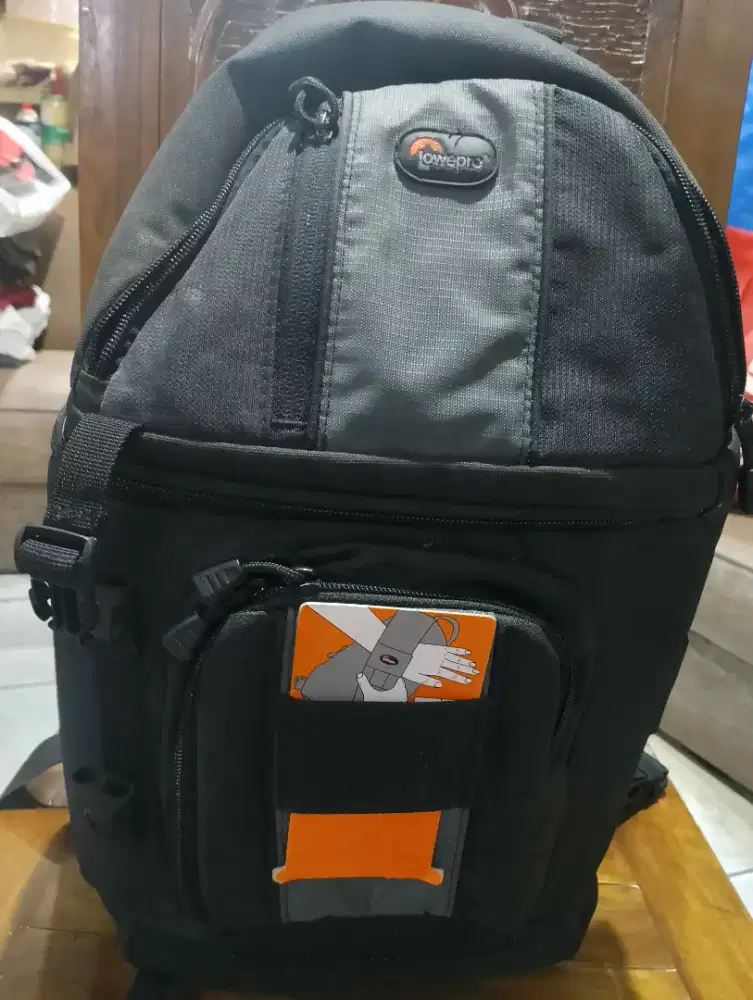 TAS KAMERA DSLR Lowepro Slingshot 202 AW