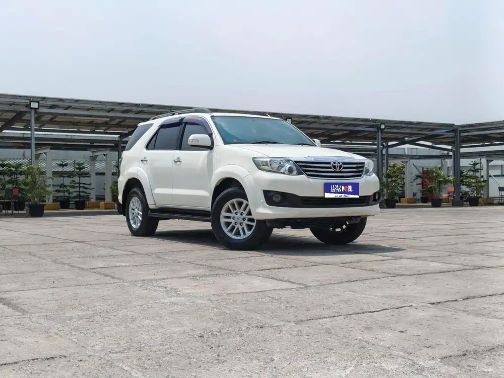 Toyota Fortuner 2.7 G LUX Matic AT 2013 Putih KM 45RB