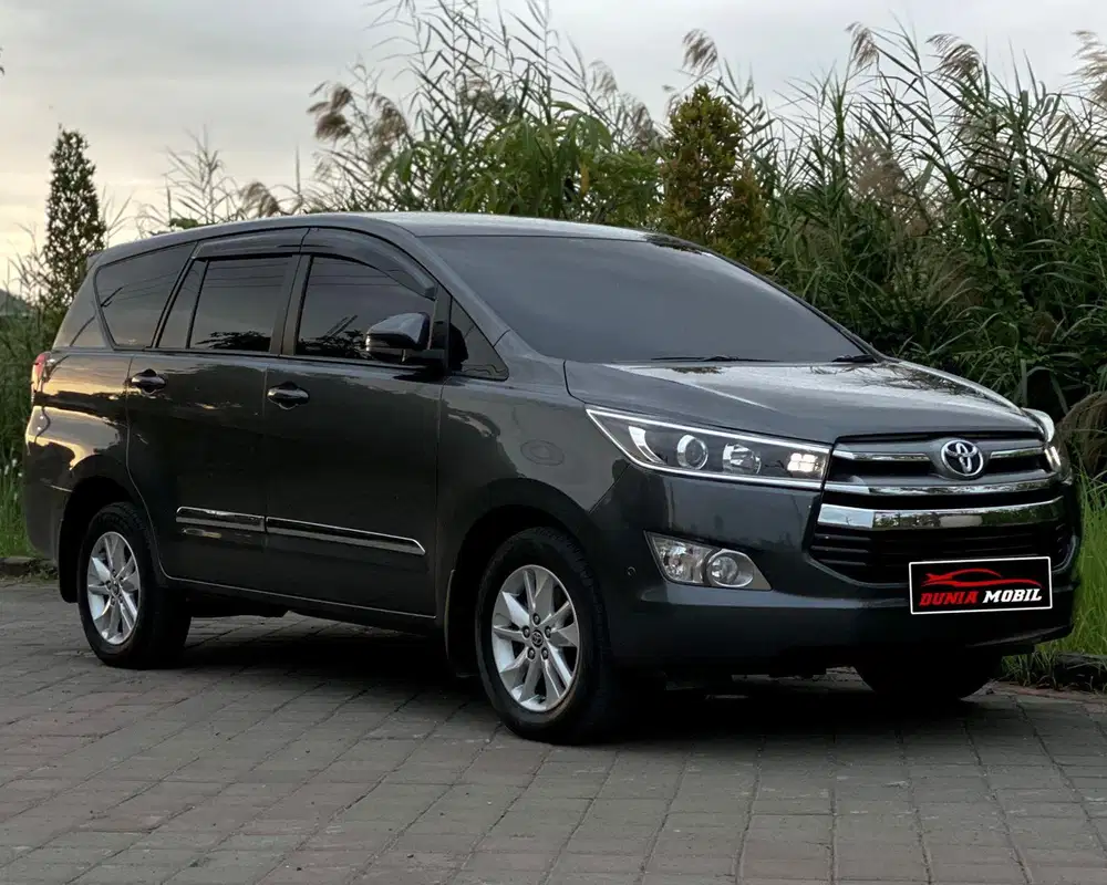 KM 20rb - INNOVA V AT DIESEL 2020 / 2021 KONDISI SEPERTI BARU SOLAR