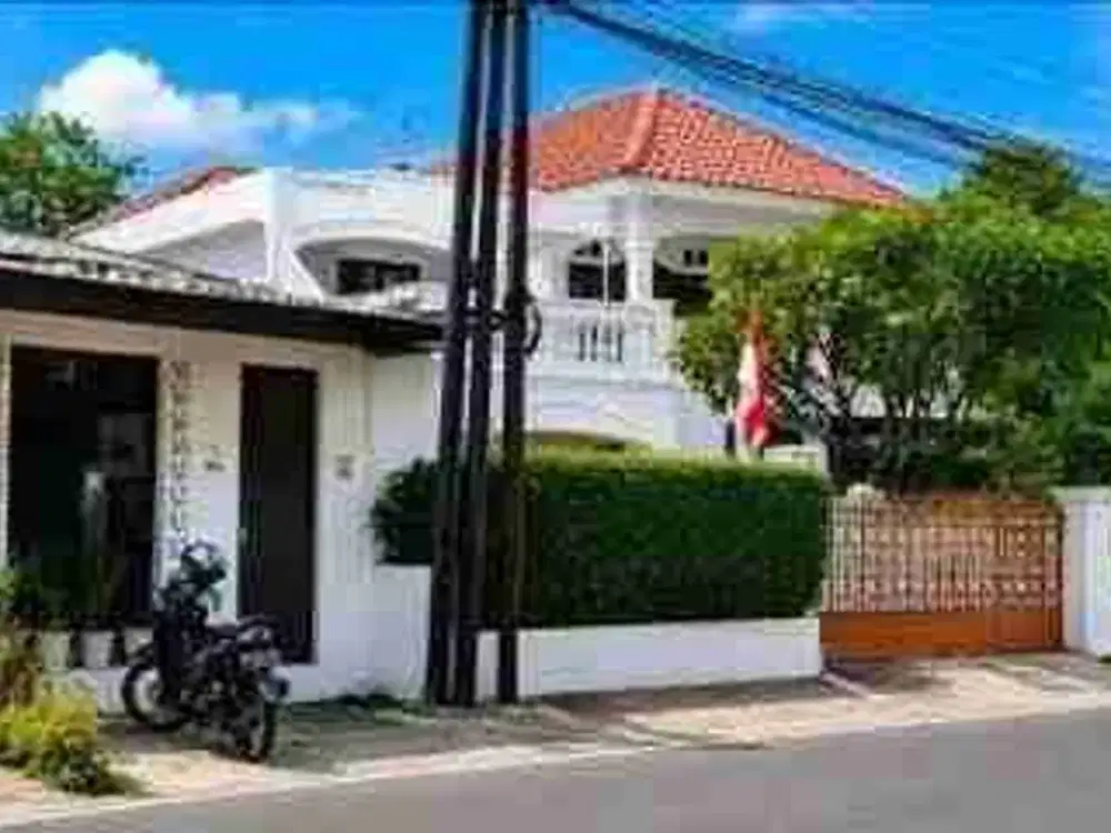 rumah pinggir jalan raya Cipinang besar Jatinegara