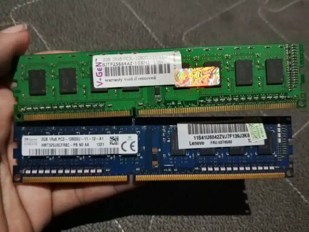 Ram Pc Ddr 3 2gb ada 2 keping