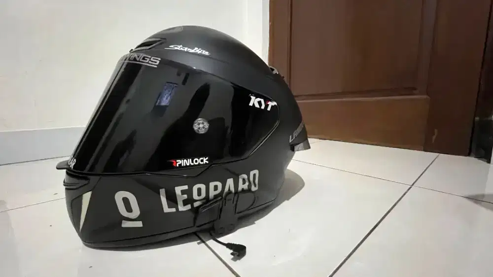KYT TT course black doff