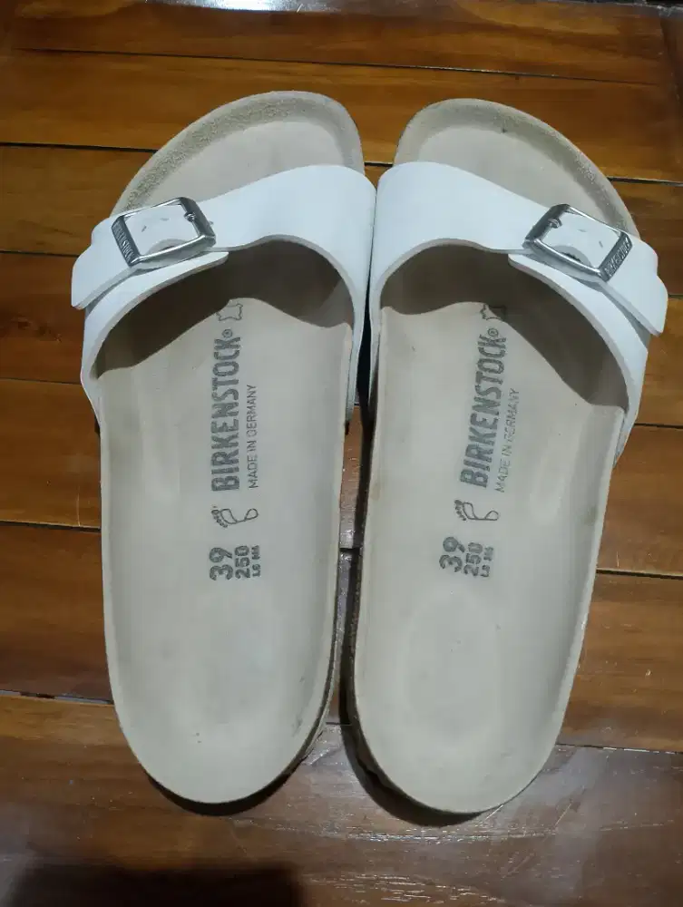 [NEGO] Birkenstock Madrid (Birko-Flor/Leather) Warna Pu850008tih.