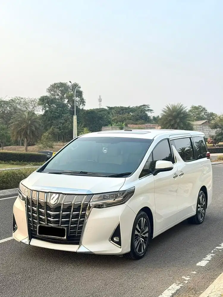 KM 40RB LIKE NEW! Toyota Alphard G ATPM A/T 2018
