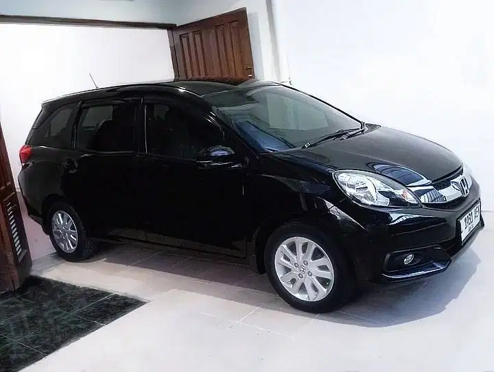 Honda Mobilio Tahun 2016 (Manual)