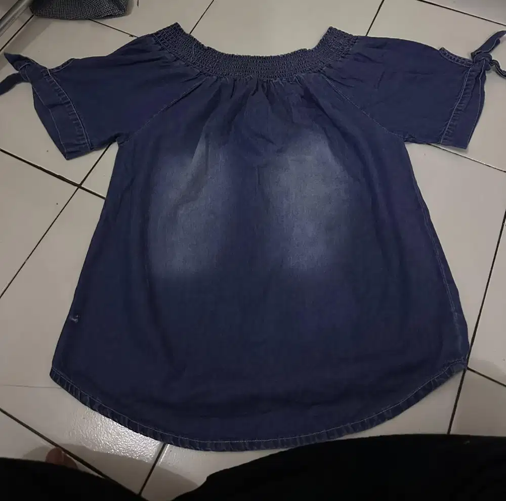 WTS atasan wanita