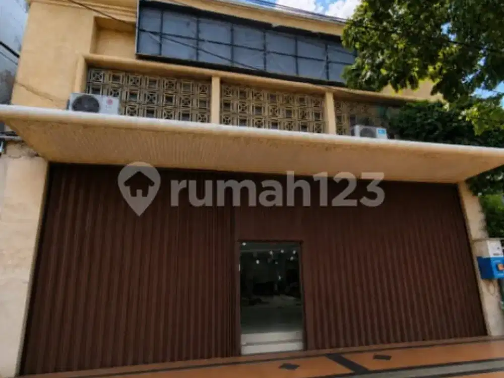 Ruko Tengah Kota Siap Pakai di Semarang Tengah A5805