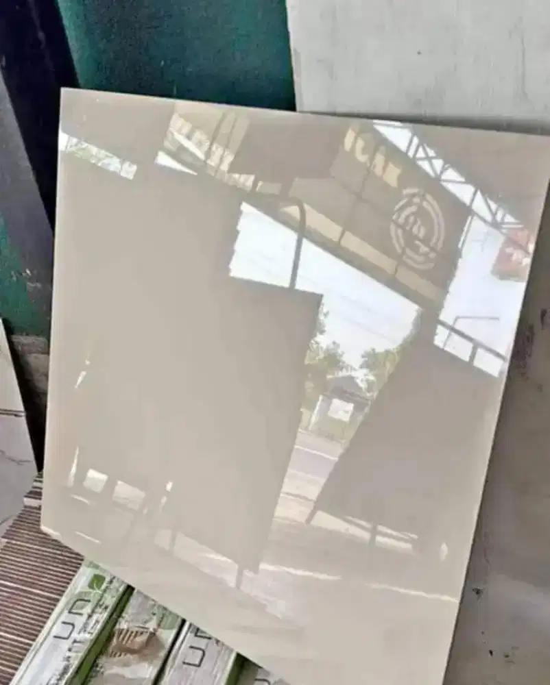 Jual keramik granit 60x60 glossy