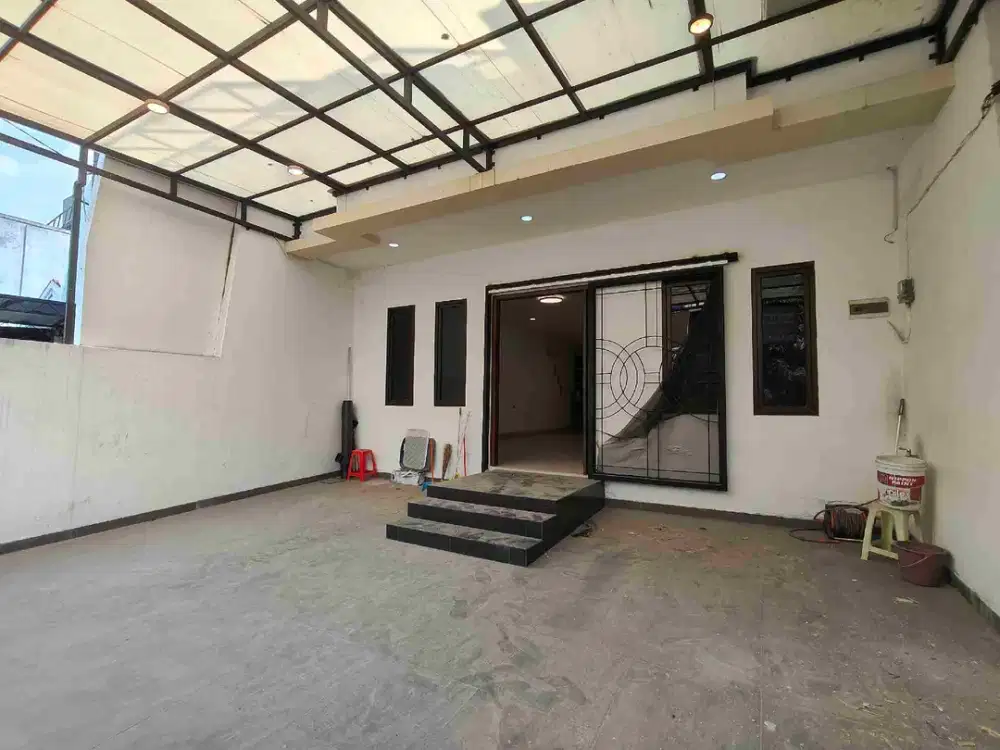 Rumah semi furnished
