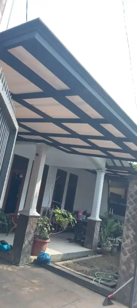 Kanopi teras rumah minimalis