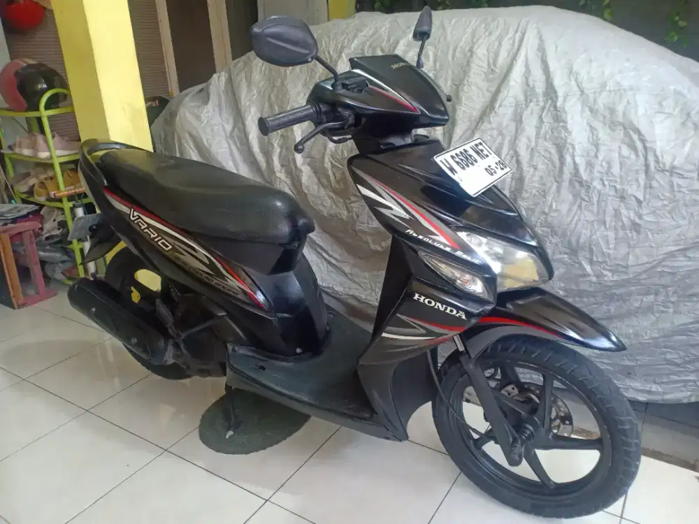 Honda Vario 2013 unit sangat bagus,PJK hidup dan surat lengkap.