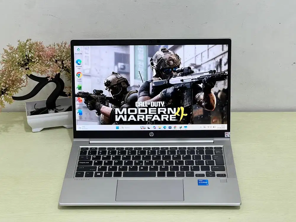 HP ProBook 630 G8 i5-1145G7 RAM 16 SSD 256 GB TouchScreen Mulus