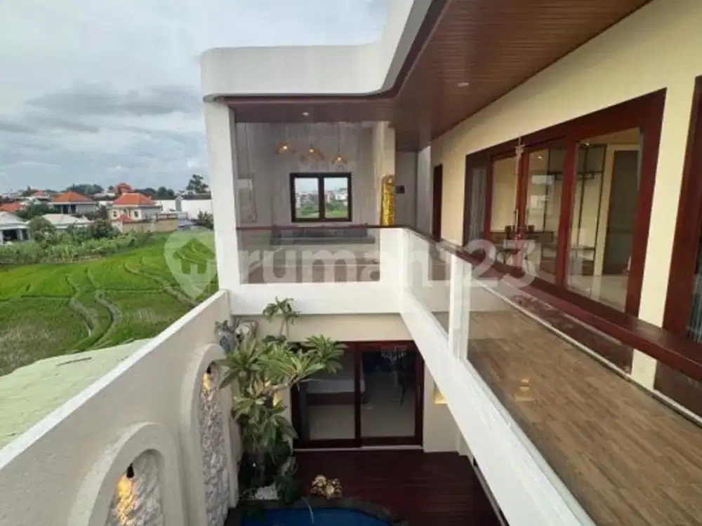Modern Villa Brand New di Canggu, Private Pool, Fully Furnished