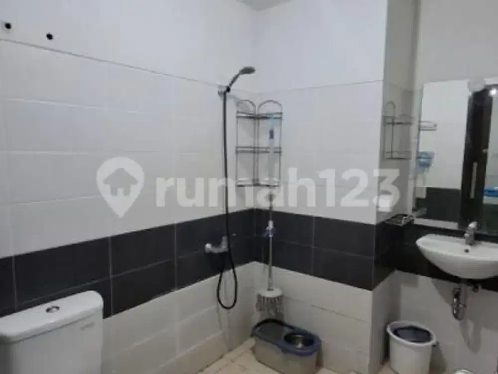 Disewakan Segera Apartemen Scientia Gading Serpong View Pool