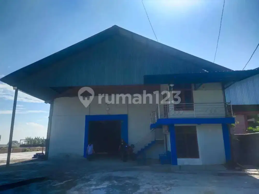 Gudang Bagus di Jalan Raya Demak Purwodadi