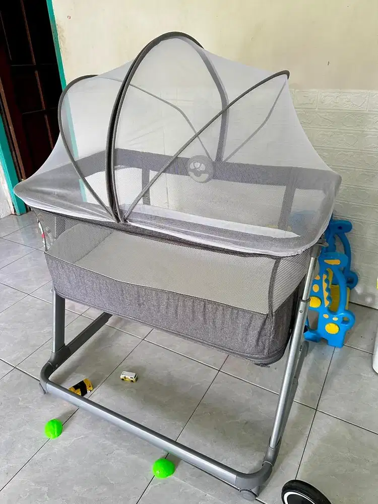 Box Tempat Tidur Anak atau Bayi