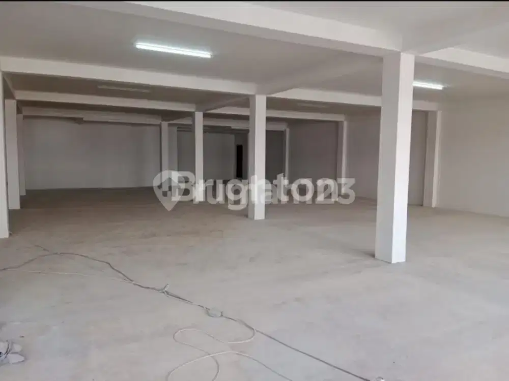 GEDUNG MINI DI DEKAT GAMBIR, JAKARTA PUSAT (KODE RMRG 2711)