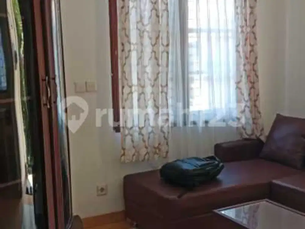 Disewakan Rumah Full Furnished Area Puri Gading