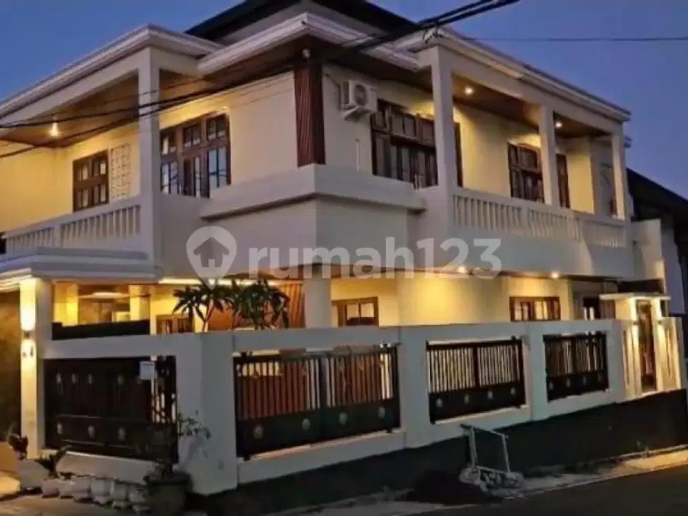 Disewakan Luxury Rumah Premium Lingkungan Sejuk Dekat Pariwisata