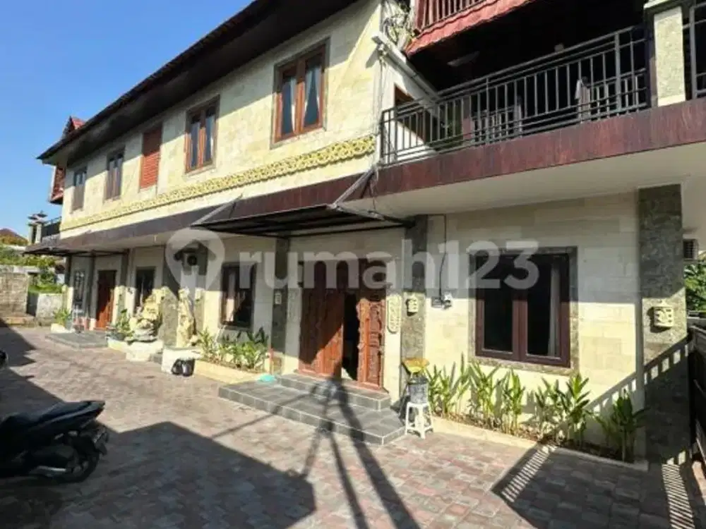 Rumah Estetik Style Klasik Perpaduan dengan Interior Modern