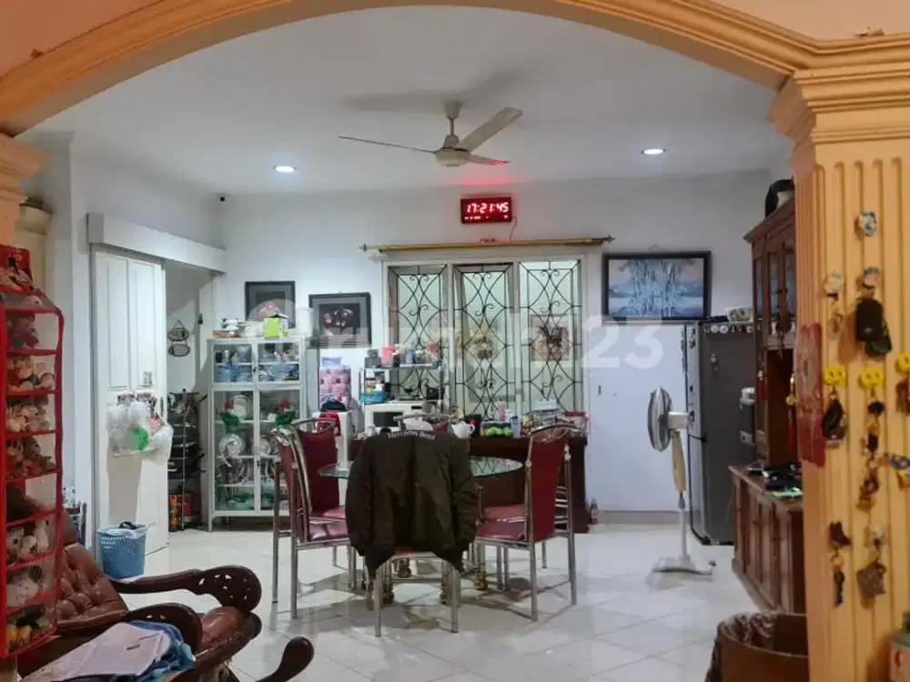 *dijual & Disewakan Rumah Furnished 1,5 Lantai Siap Huni Ukuran 12x21 Di Dekat Nurdin, Grogol, Jakarta Barat..*(kode Rmrg 2694)