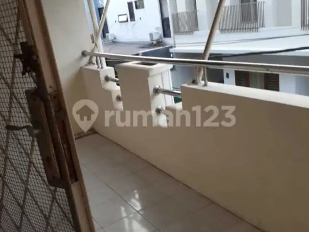 *disewakan Rumah Siap Huni Di Sekitar Dekat Cideng, Jakarta Pusat..*(kode Rmrg 2851)