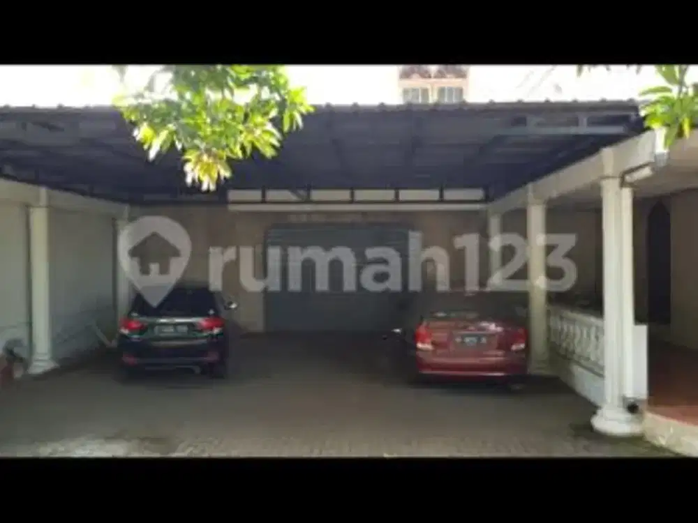 Rumah Htg Tanah Pinggir Jalan Raya Oanjang, Jakarta Barat.(Kode Rmrg1666)