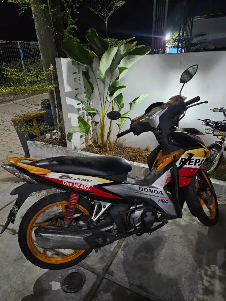 Honda Blade 2012