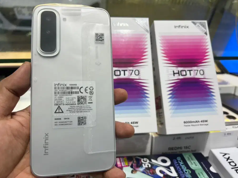 INFINIX HOT 70 12/128GB SUPER LIKE NEW Garansi Resmi Indonesia