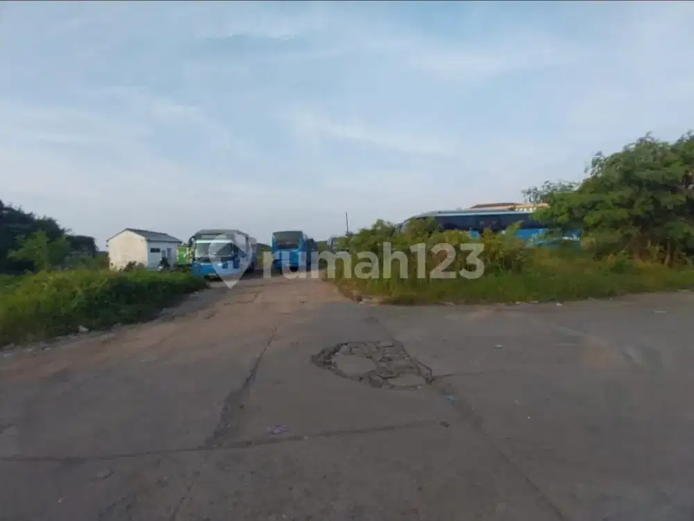 *disewakan Tanah Pinggir Jalan Raya Bekasi, Dengan Luas 6 Hektare, Bisa Sewa Sebagian...*(kode Rmrg 2803)